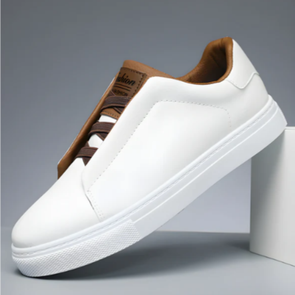 Men's Sneakers Classic Leather Casual Comfort PU Leather Lace-Up Round Toe 0